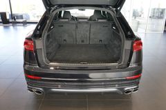AUDI SQ8 4.0 TDI quattro | Matrix | Pano | AHK | 22" AUDI SQ8 4.0 TDI quattro | Matrix | Pano | AHK | 22"