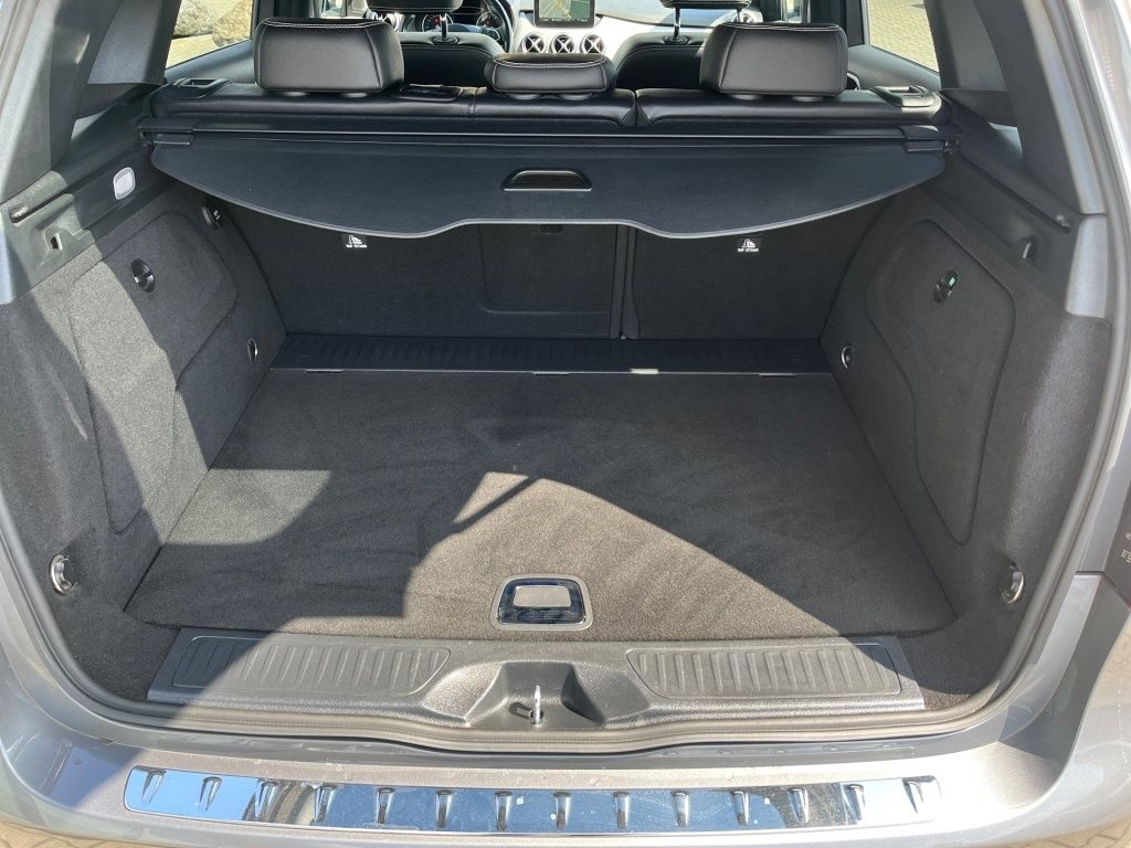 Fahrzeugabbildung Mercedes-Benz B 200 Urban AHK Navi Tempomat LED SHZ CD RDK