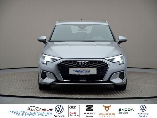 Fahrzeugabbildung Audi A3 Sportback advanced 35 TDI 110kW DSG Navi LED