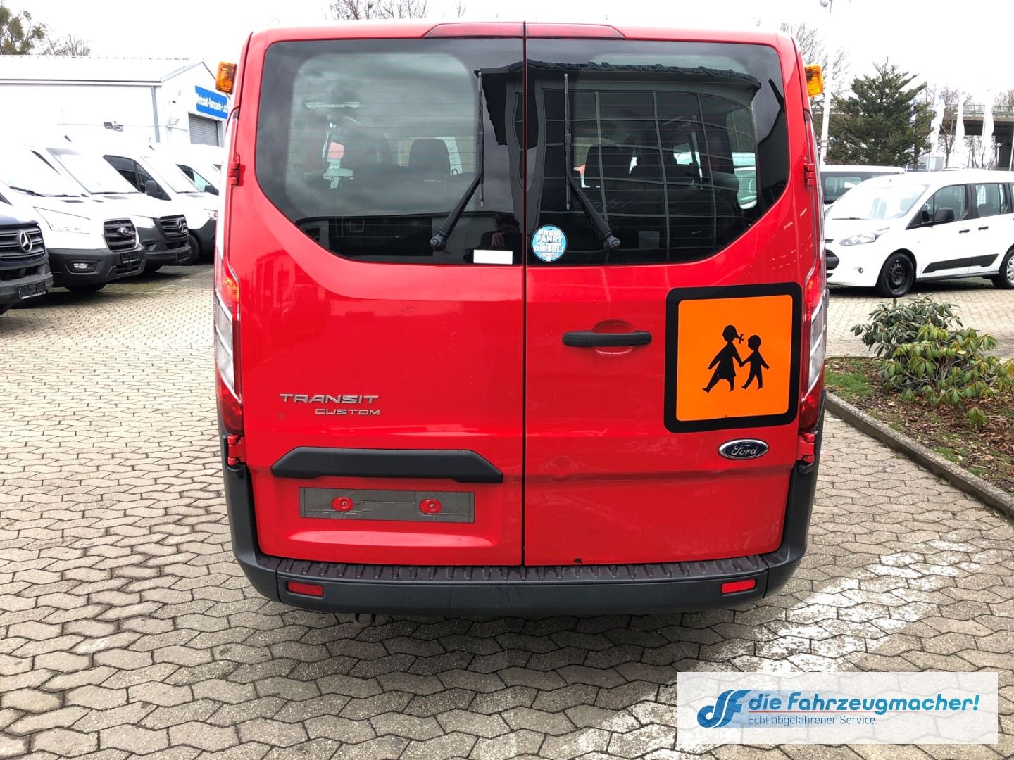 Fahrzeugabbildung Ford Transit Custom Kombi 300 L1 2.2 TDCi *1454 *EXPO