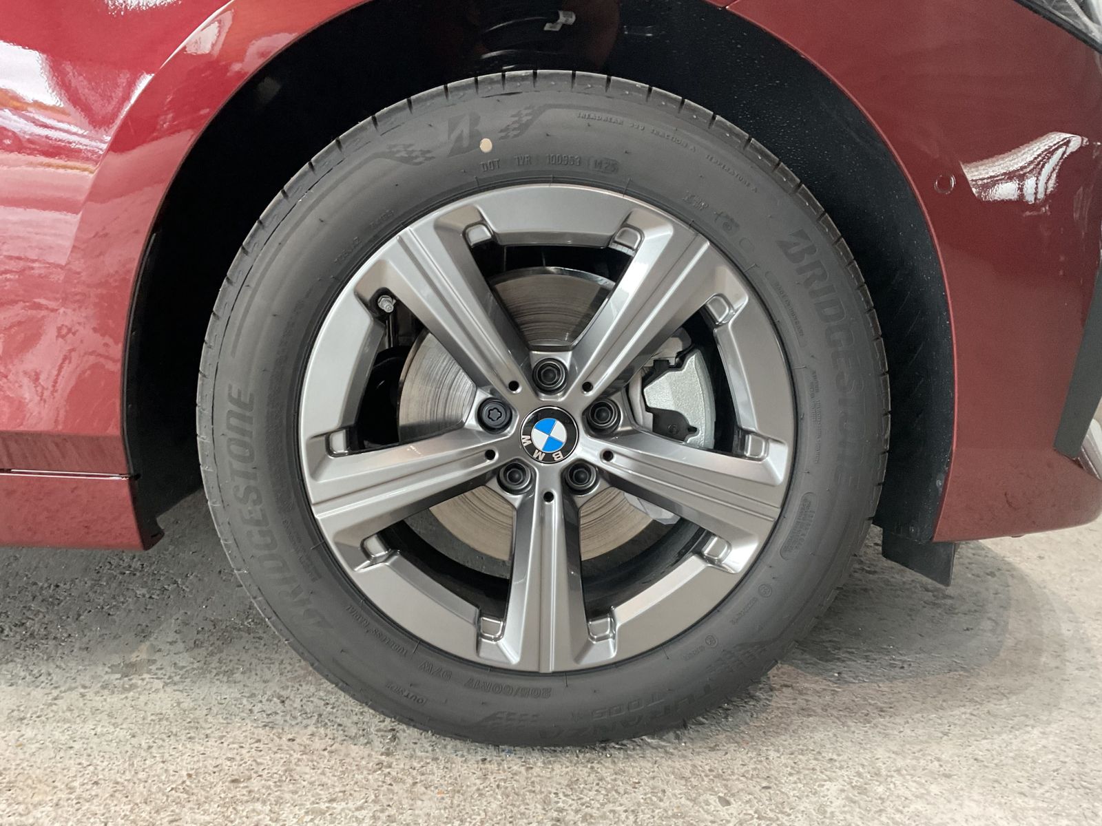 Fahrzeugabbildung BMW 218i Head-Up, Adaptive Scheinwerfer DAB LED RFK
