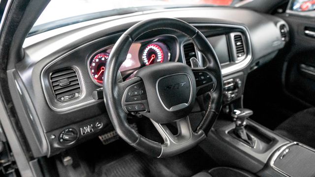 Fahrzeugabbildung Dodge Charger Hellcat im Topzustand
