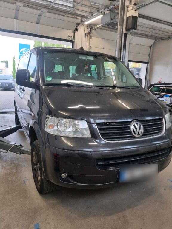 Image of Volkswagen T5 Multivan