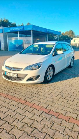 Opel Astra J Sports Tourer CDTI Steuerkett...