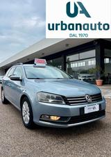 Volkswagen Passat 2.0 TDI Comfortline BlueM. Tec - Volkswagen Passat aus 2012 mit Diesel-Antrieb: Limousine