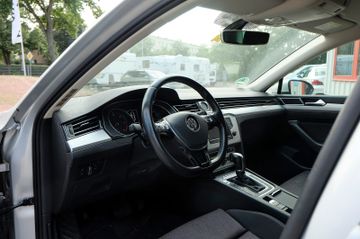 Volkswagen Passat Variant - 8