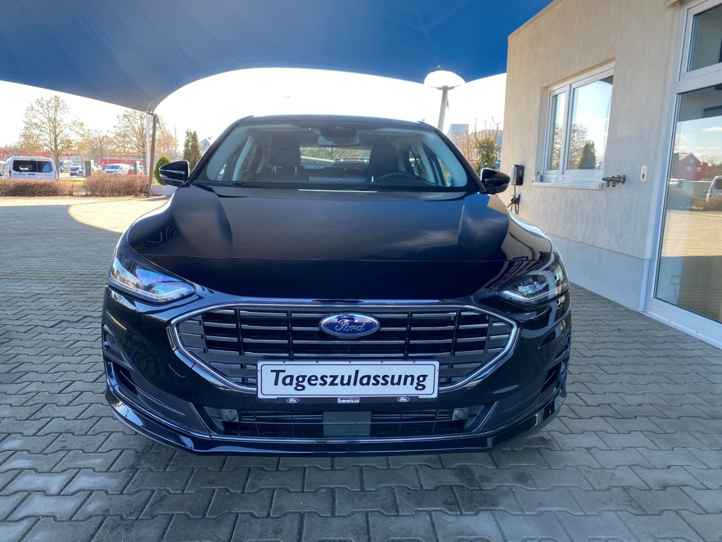 Ford Focus Titanium Edition+LED+PDC+iACC+NAV+DAB+BLIS imagem 2