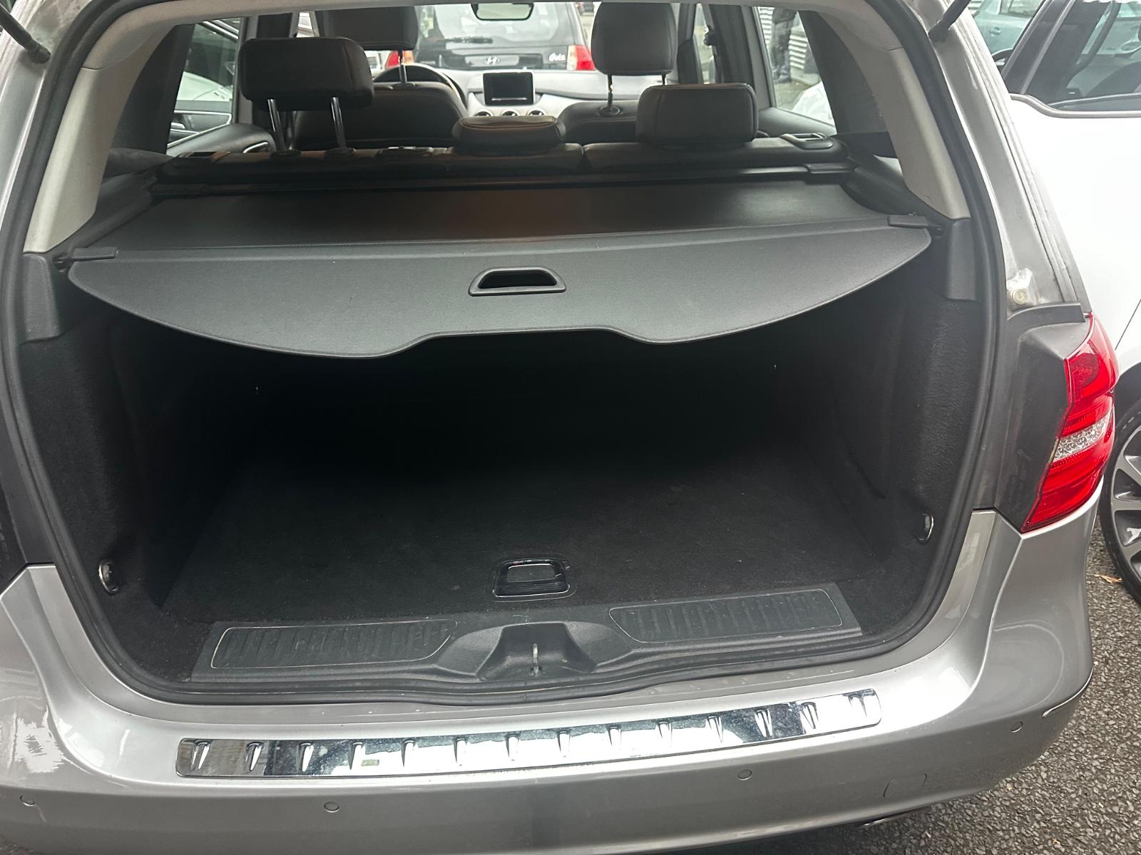 Mercedes-Benz B -Klasse B 180 CDI  AUTOMATIK+1.HAND+PDC+AHK