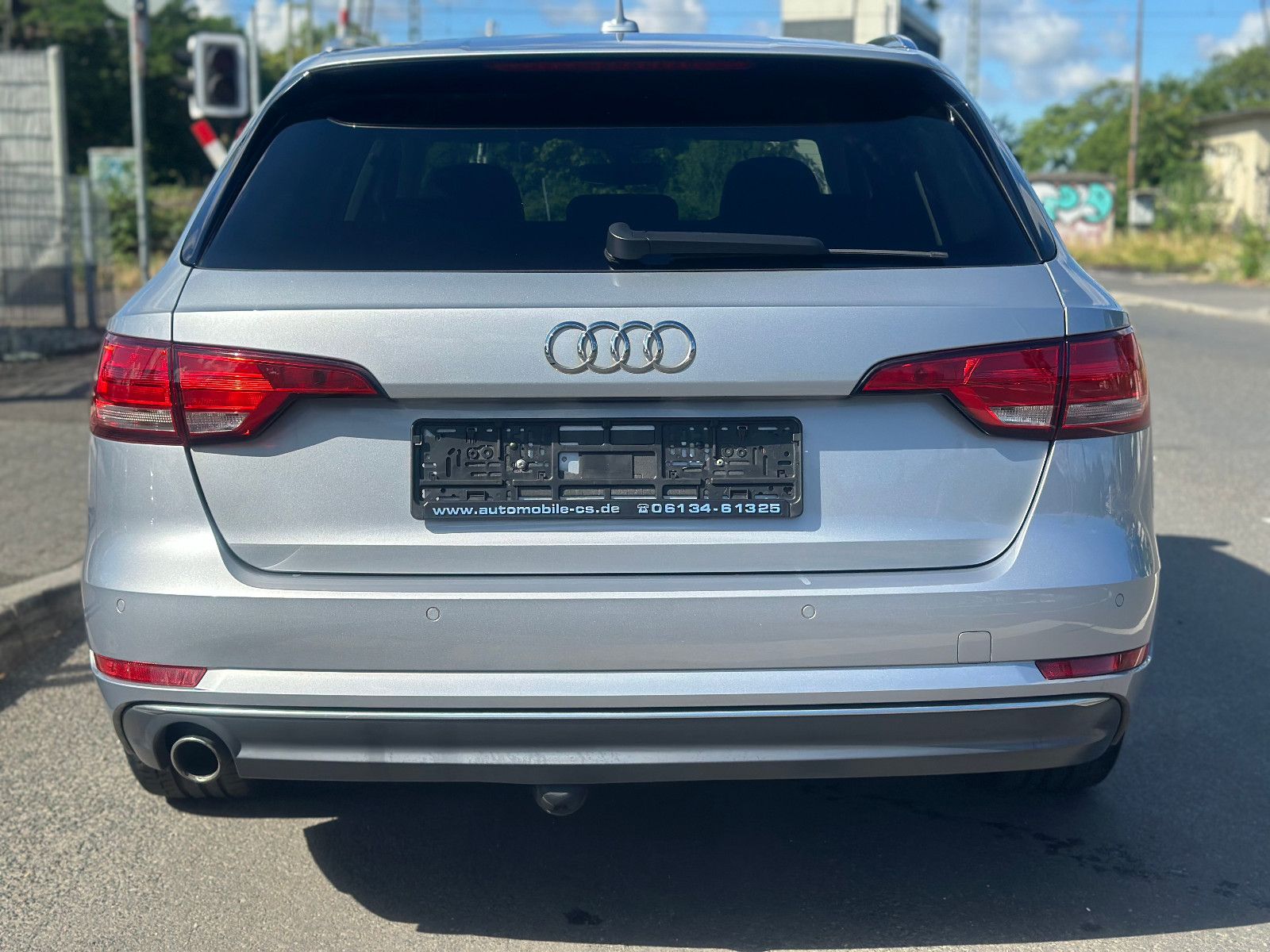 Fahrzeugabbildung Audi A4 2.0 TDI AVANT SPORT PAKET*MOD.2018+AHK*
