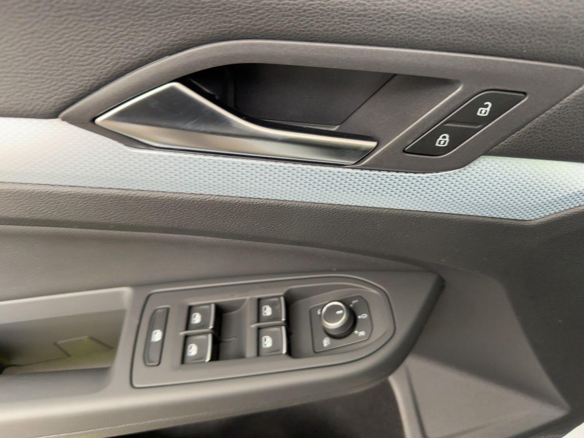 Volkswagen Golf Life 1,5 l eTSI I 85 kW I DSG, миниатюра 13