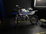 Yamaha YZ450F - YAMAHA YZ450F