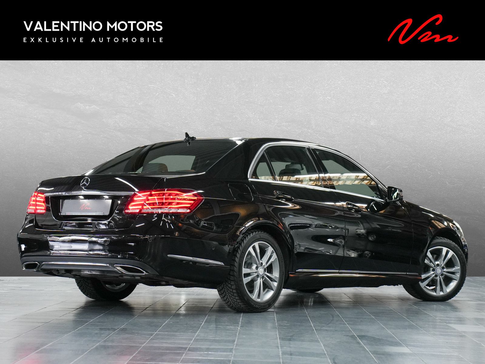 Fahrzeugabbildung Mercedes-Benz E 220 CDI Avantgarde - ILS|S-Dach|Stzhzg|Parkass
