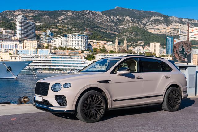 Bentley Bentayga Azure V8 - Naim, Styling Spec, Startech