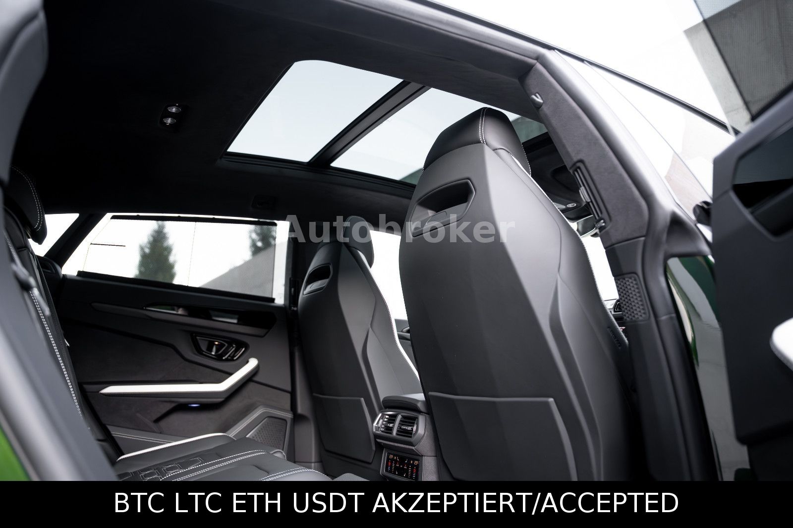 Lamborghini Urus buy