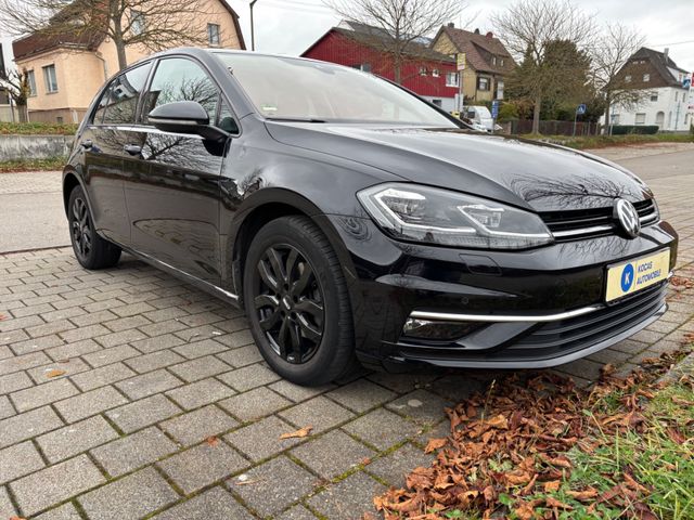 Volkswagen Golf VII Lim*DigitalTaho*LED*ACC*Massage*SH*Temp