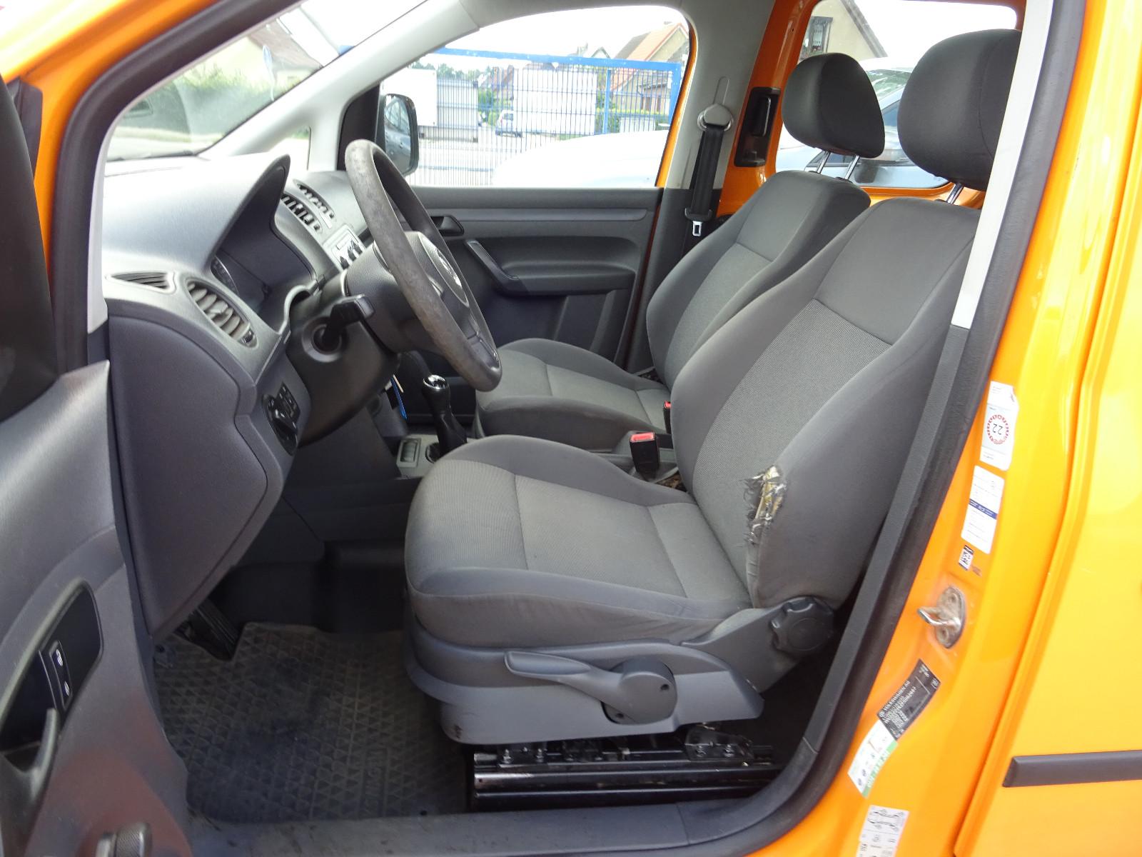 Volkswagen Caddy 2015 — photo 7