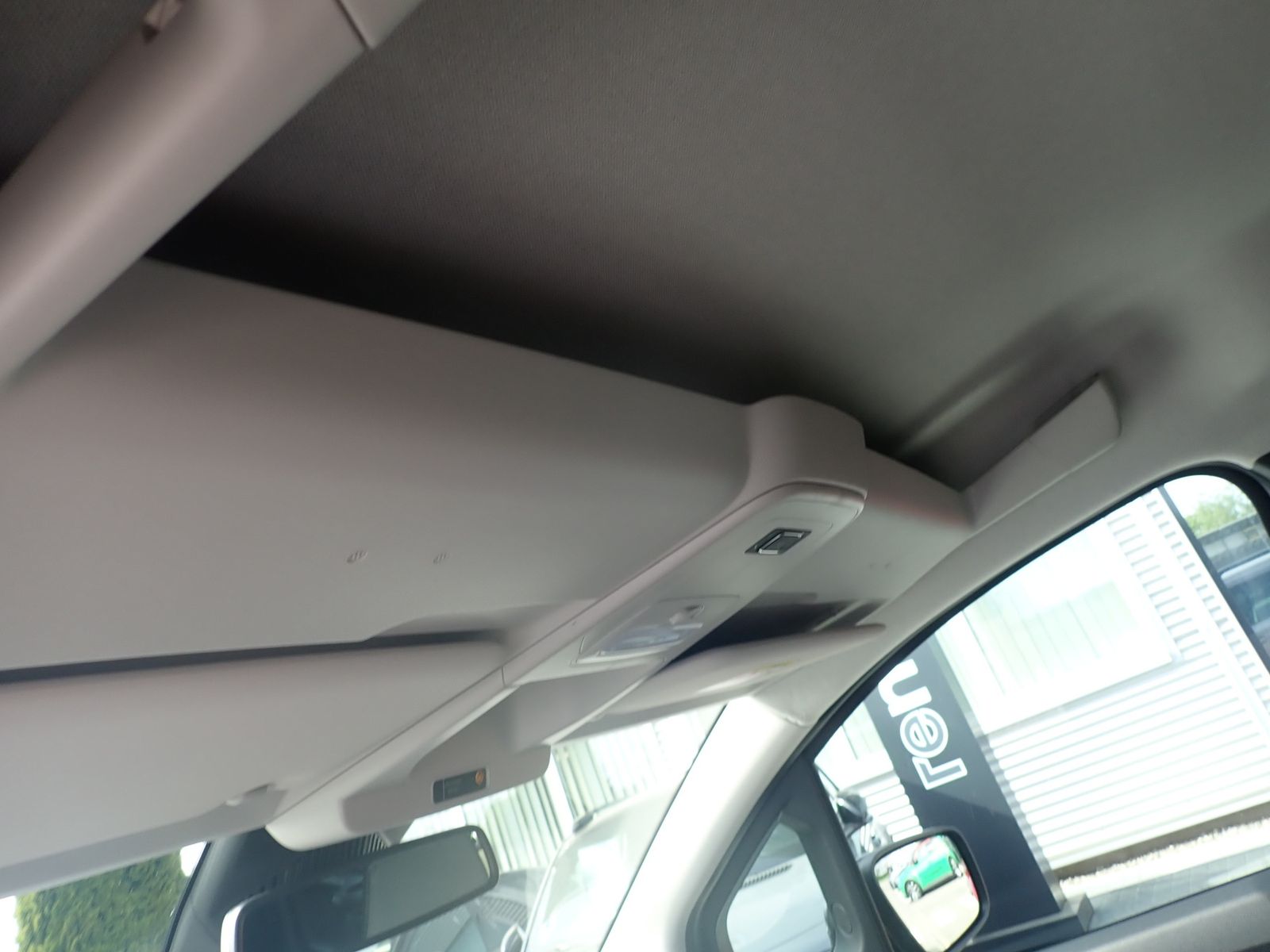 Fahrzeugabbildung Renault Kangoo E-TECH elektr. Techno Comfort Range AC22