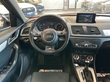 Audi Q3 2.0 TDI quattro *BiXenon*Pano*AHK*SLine*