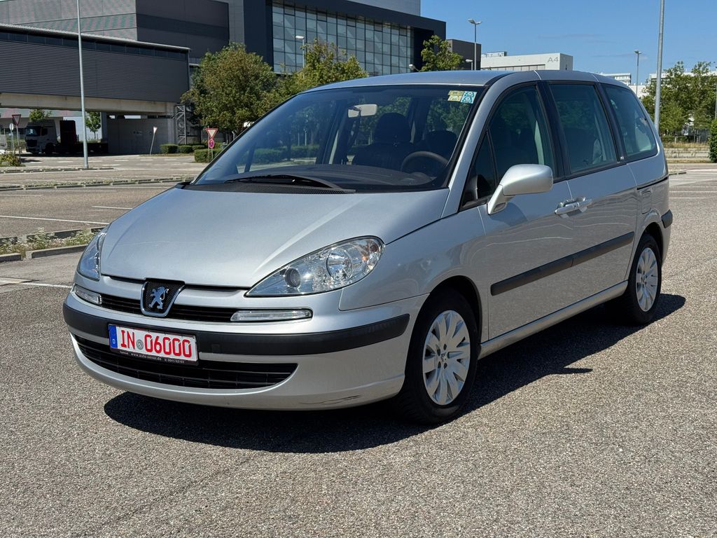 Peugeot 807