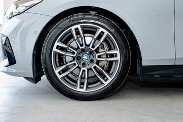صورة مصغرة 34 لـ 2024 BMW I5