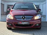 Mercedes-Benz B 170 Tempomat PDC SHZ Navi Allwetter - Mercedes-Benz B 170 mit Benzin-Antrieb: Van