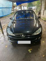 Peugeot 206 cc Cabrio  - Peugeot 206: Schwarz, Leder