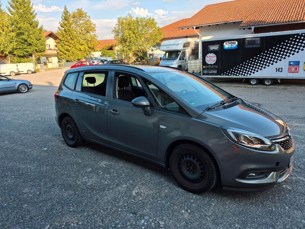 Image of Opel Zafira Tourer