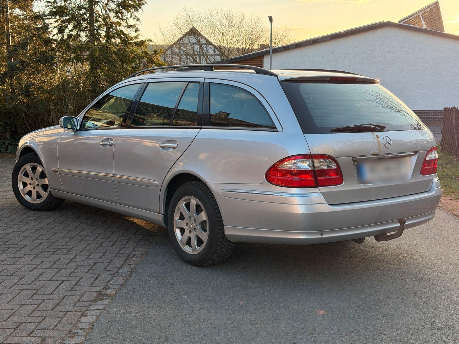 Mercedes-Benz E280 2005 — photo 5