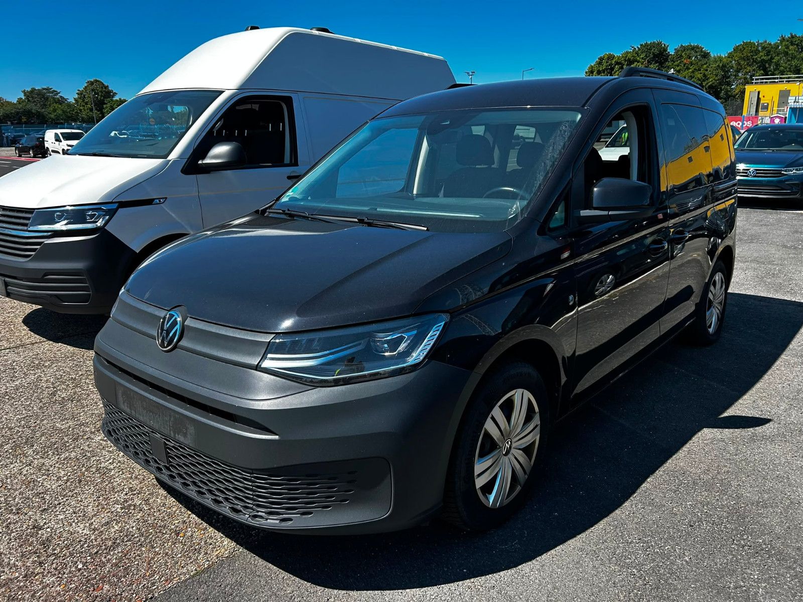 VW Caddy 2.0 TDI 4Motion,NAVI,STANDHEIZUNG