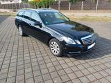 Mercedes-Benz E 200 CDI T BlueEFFICIENCY -