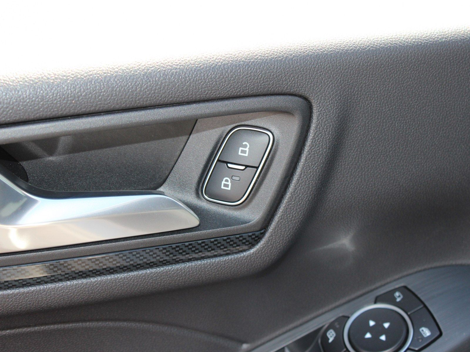 Fahrzeugabbildung Ford Kuga Plug-In Hybrid ST-Line 2,5 Duratec