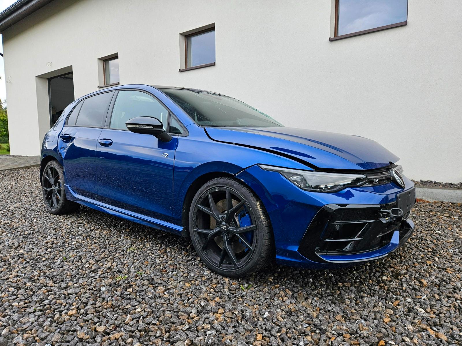 Volkswagen Golf VIII Lim. 2.0 TSI 245 kW 4Motion R