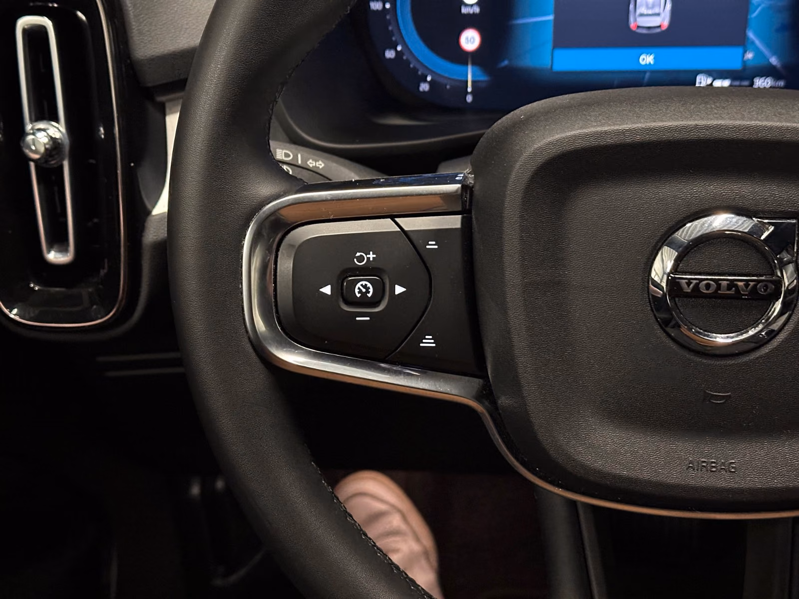 Volvo XC40 Plus Black Edition *20Zoll*360°*Privacy*LED, миниатюра 18