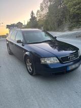 Audi A6 4b 2.4 Quattro - Audi A6 aus 1998: Kombi