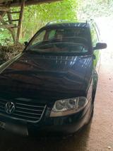Volkswagen VW Passat zu verkaufen - Volkswagen Passat aus 2003: Kombi
