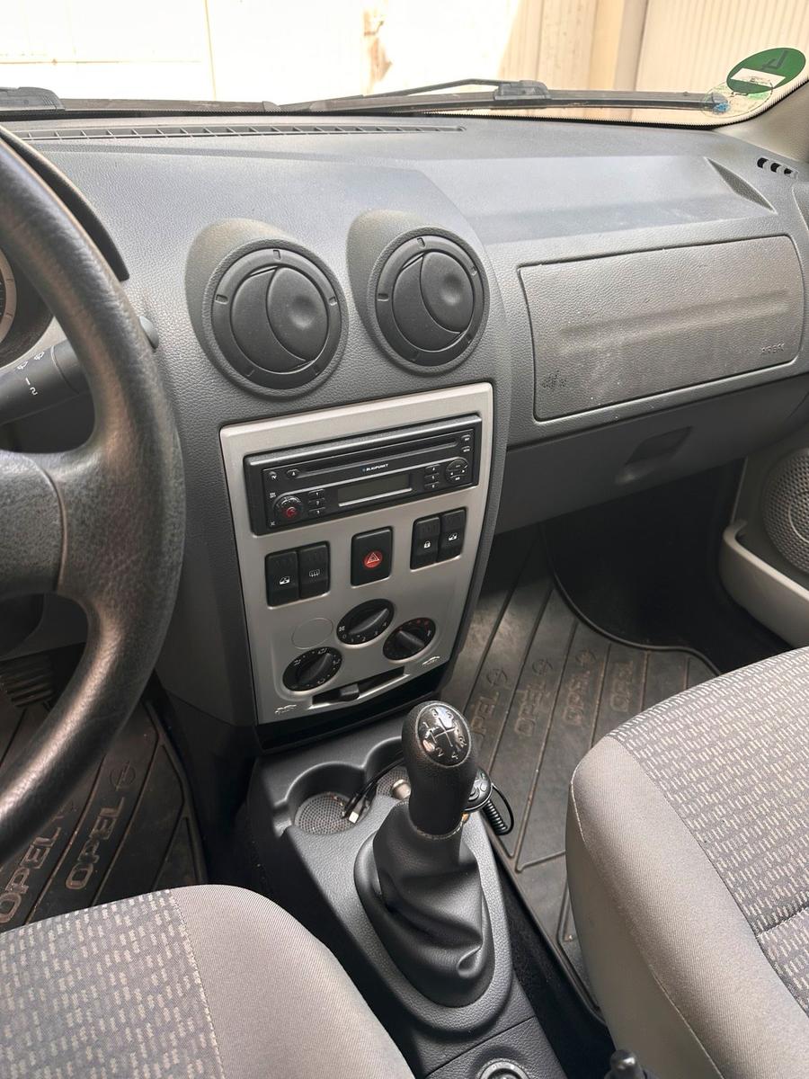 Dacia Logan 2007 — photo 6