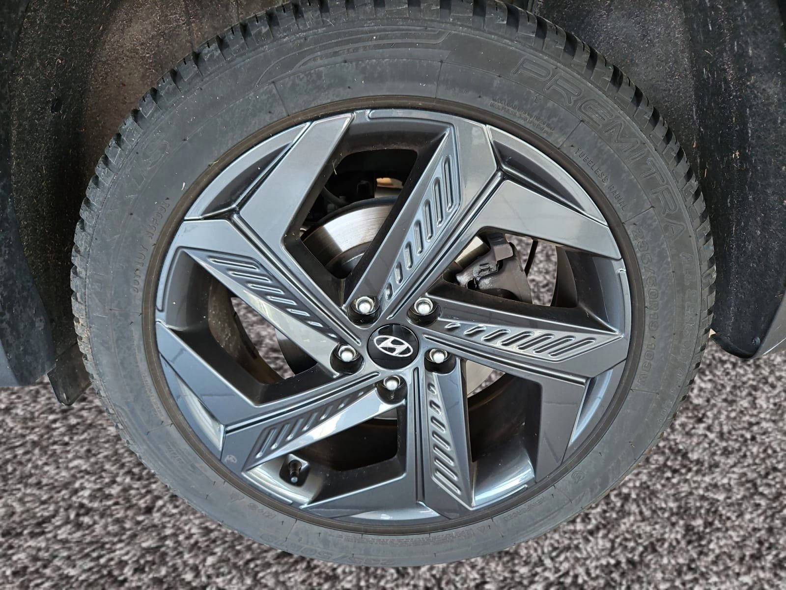 Fahrzeugabbildung Hyundai TUCSON 1.6 T-GDi 2WD Advantage