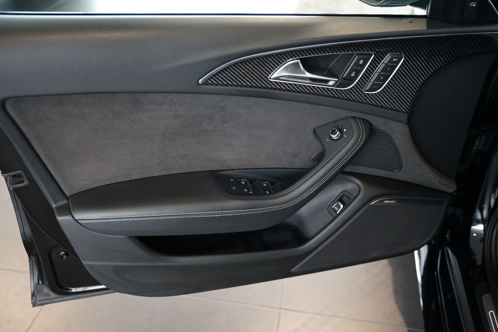 AUDI RS6 performance | Pano | HuD | Matrix | 280km/h AUDI RS6 performance | Pano | HuD | Matrix | 280km/h