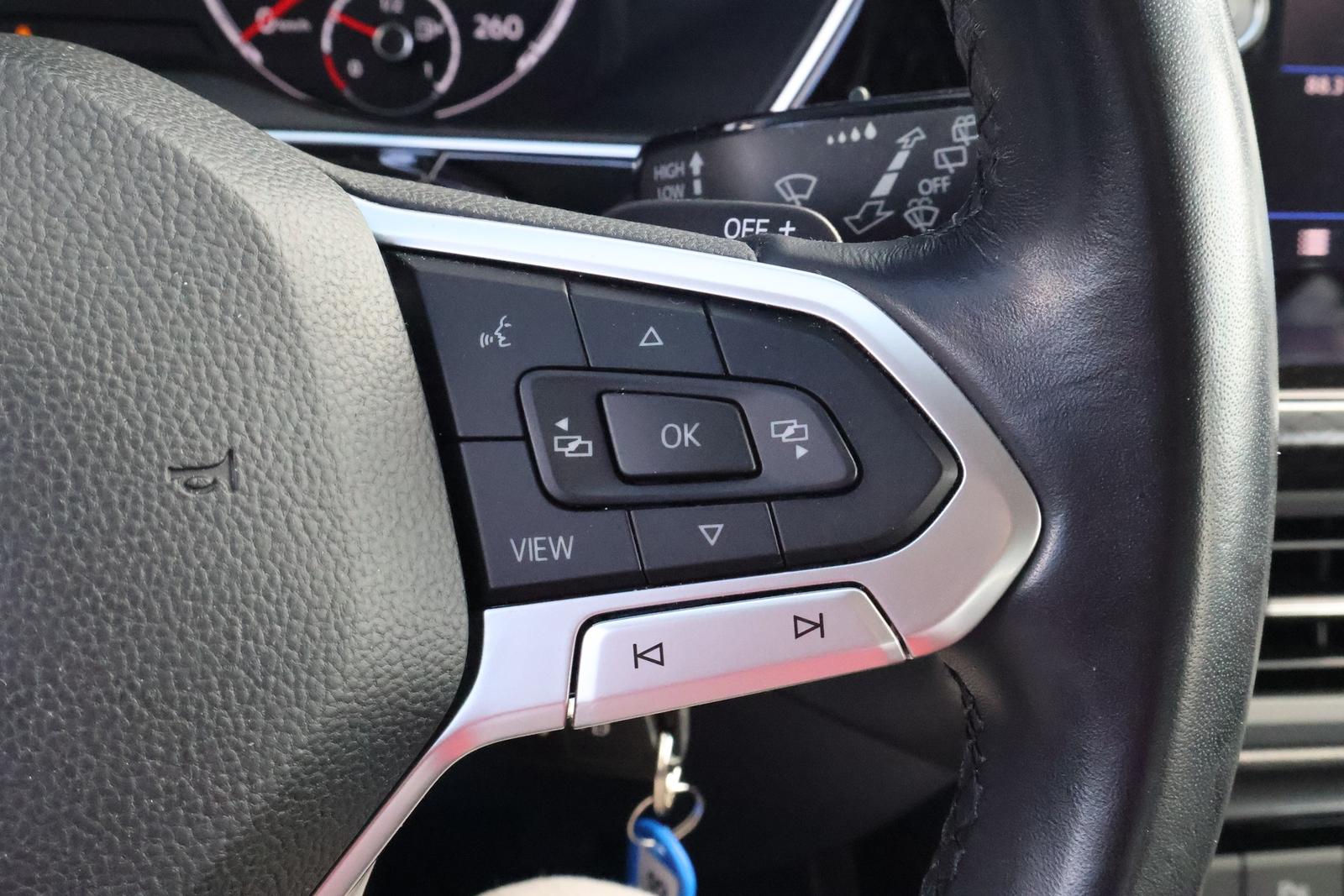 Volkswagen T-Cross 1.0 Basis Navi Tempomat Sitzheizung PDC