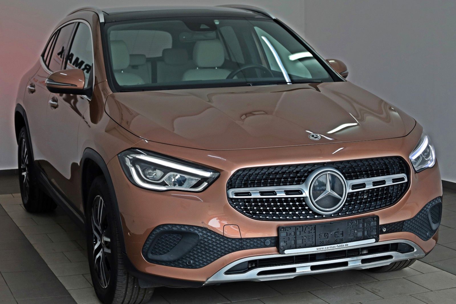 Fahrzeugabbildung Mercedes-Benz GLA 200 d Progressiv,T.Leder,Navi,LED,Kamera,SD