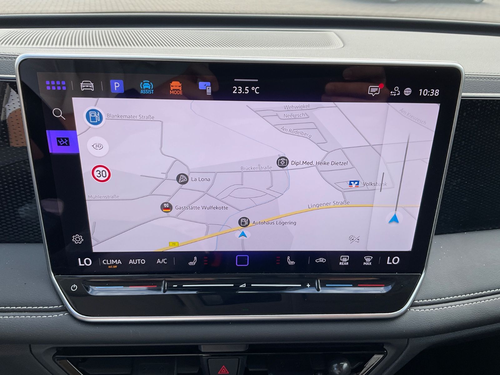 Fahrzeugabbildung Volkswagen Tiguan 2.0 TDI ENERGY,AHK,Navi,IQLight,Kamera