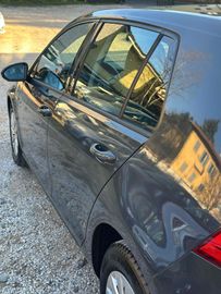 Volkswagen Golf - 12