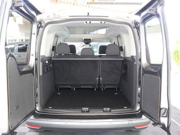 Volkswagen Caddy 2.0TDI LED STANDHZG KAMERA AHK 5J GARANTIE