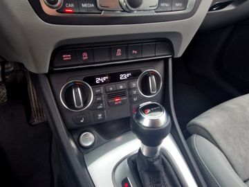 Audi Q3 2.0 TDI quatro sport Standheitzung