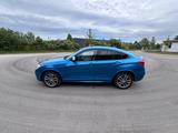 BMW X4 M40 M40i - - BMW X4 M40: Blau