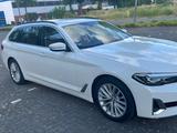 BMW 520d Touring A - Leder, Winterreifen - BMW 520 in Osnabrück