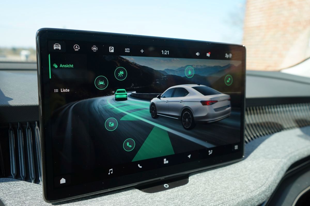 Fahrzeugabbildung SKODA Superb Lim. 1.5 TSI mHEV 110kW Selection