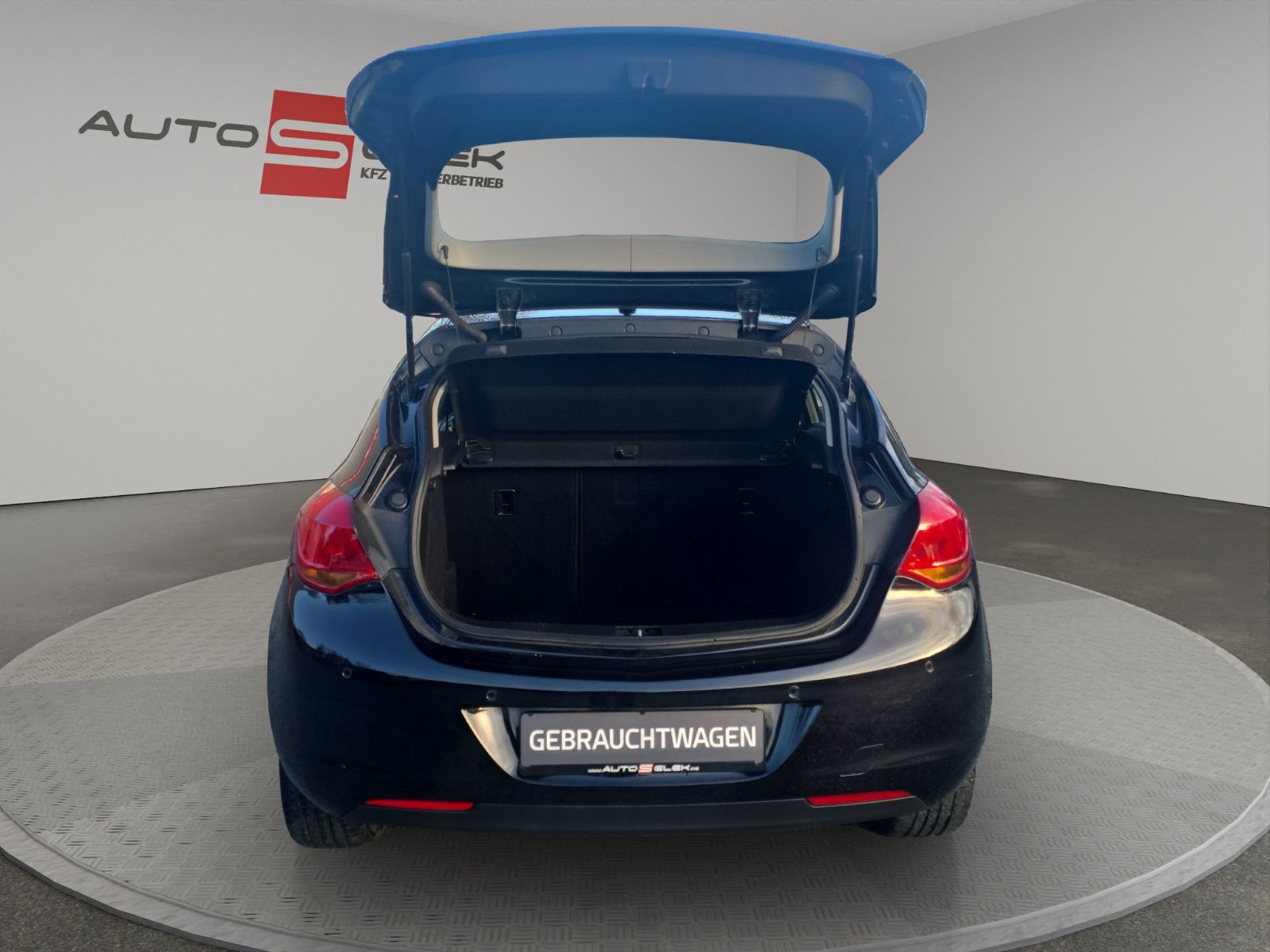 Fahrzeugabbildung Opel Astra J Edition*Klima*Tüv und Service NEU