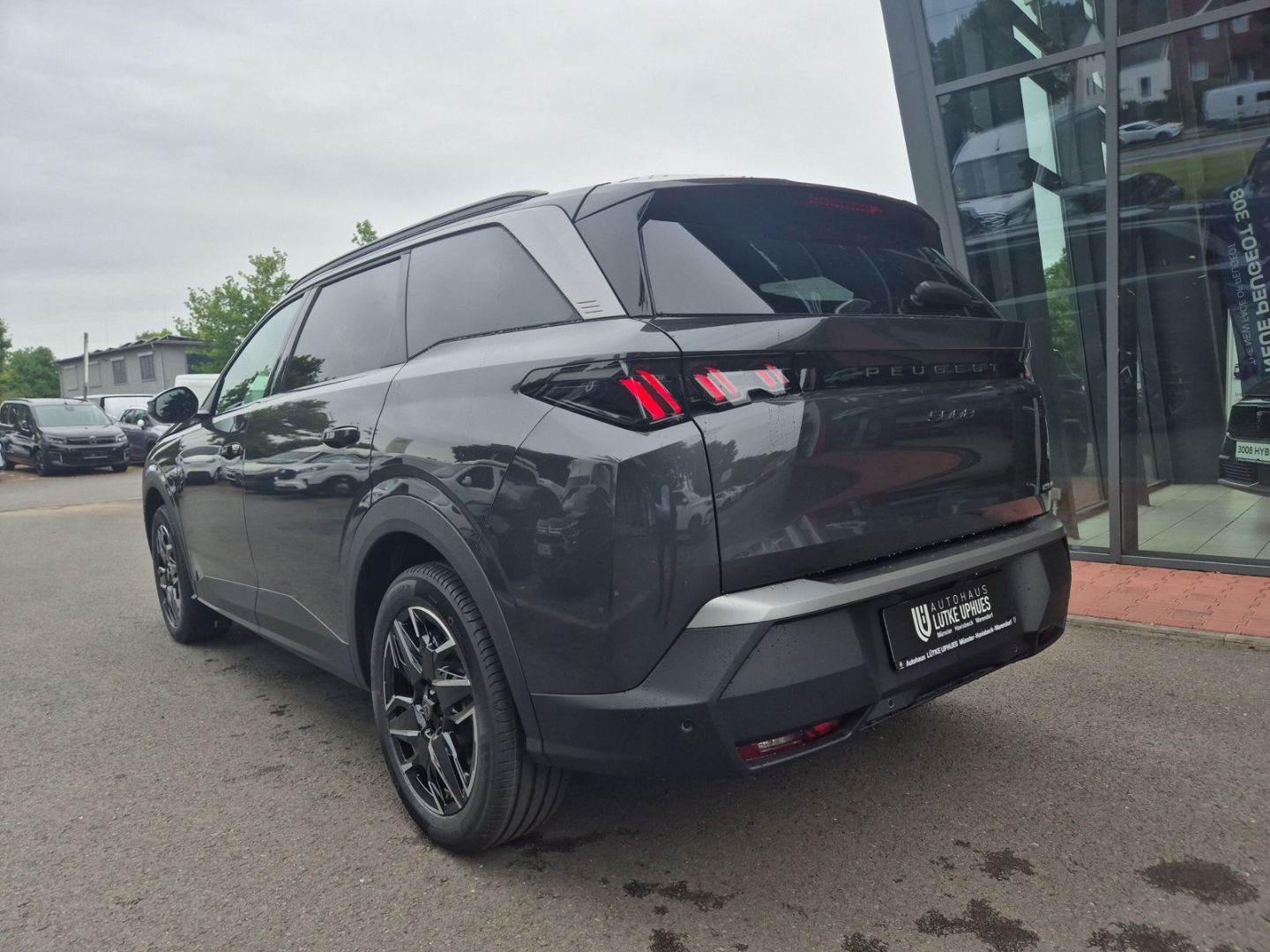 Fahrzeugabbildung Peugeot 5008 Allure HYBRID 145 e-DSC6 Navi LED CarPlay