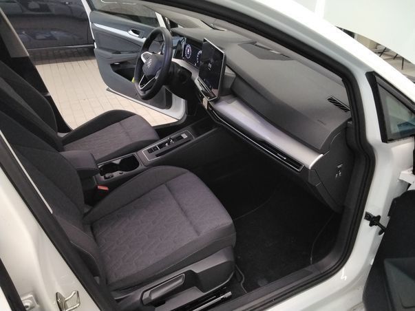 Golf 1.5 eTSI Life NAVI IDA SHZ APP ACC GARANTIE